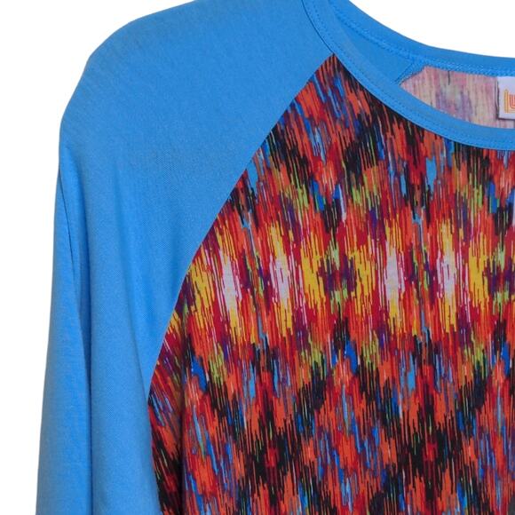 LuLaRoe Geometric Randy Tee  - Size L - NWT/Flaw - Picture 3 of 9